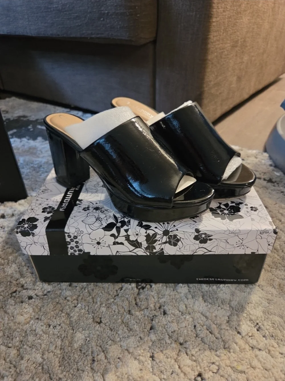 CL by Chinese Laundry Black Patent Platform Mule Heels